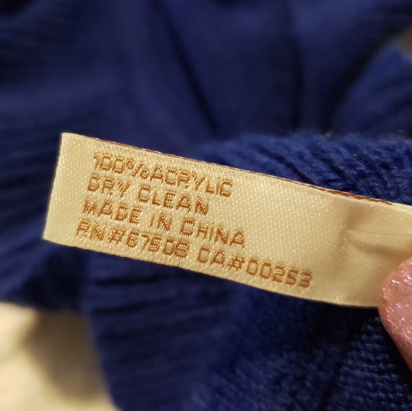 NWT Eighteen Collection clematis blue ruffled scarf - Picture 9 of 9